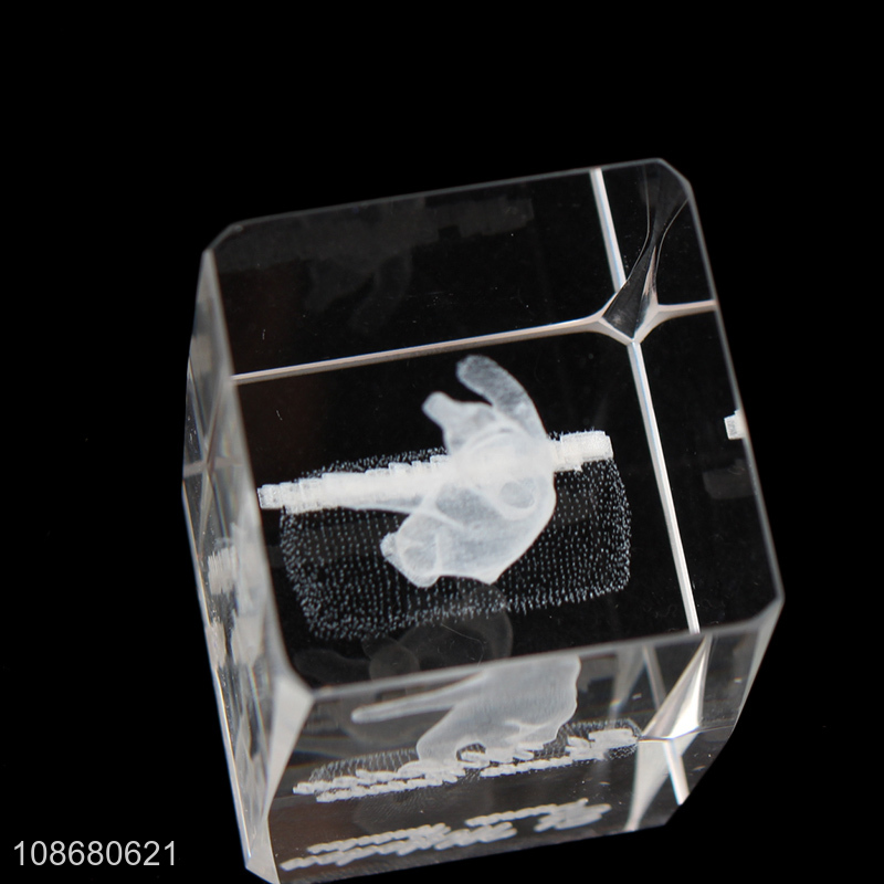 Low price tabletop decoration crystal cube glass crafts for sale
