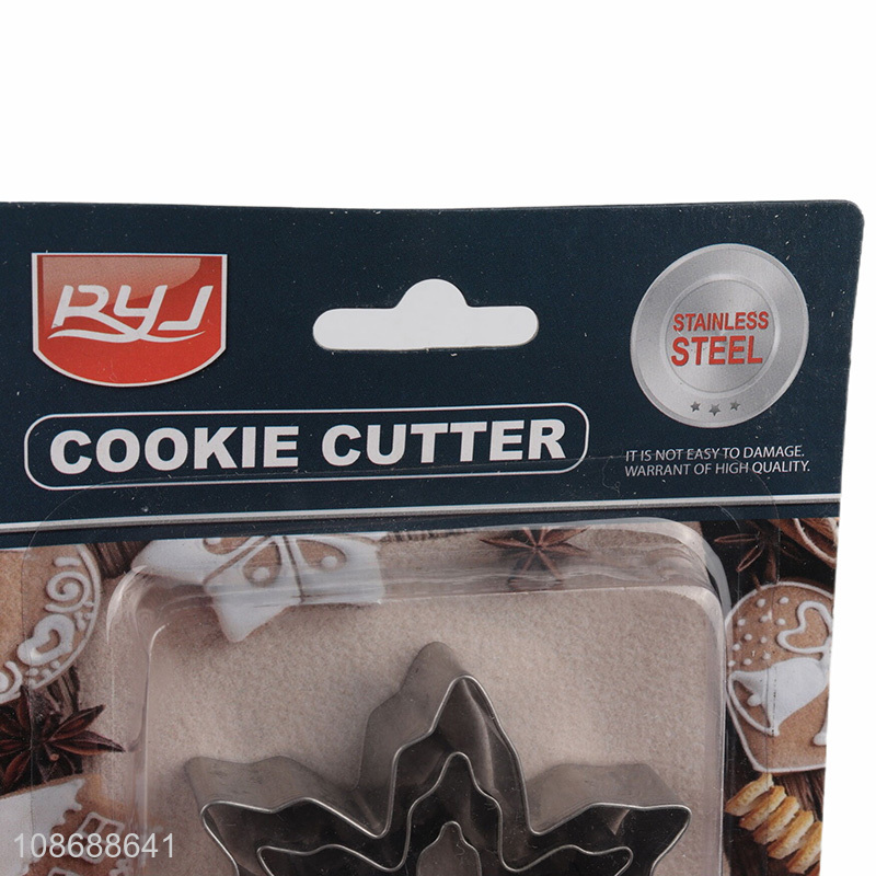 Factory price snowflakes shape stainless steel cookies cutter biscuits mold