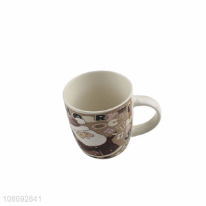 Yiwu factory ceramic christmas water cup drinking cup with handle