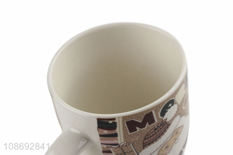 Yiwu factory ceramic christmas water cup drinking cup with handle