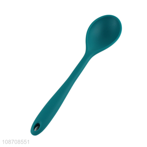 Yiwu market long handle silicone basting spoon for kitchen utensils