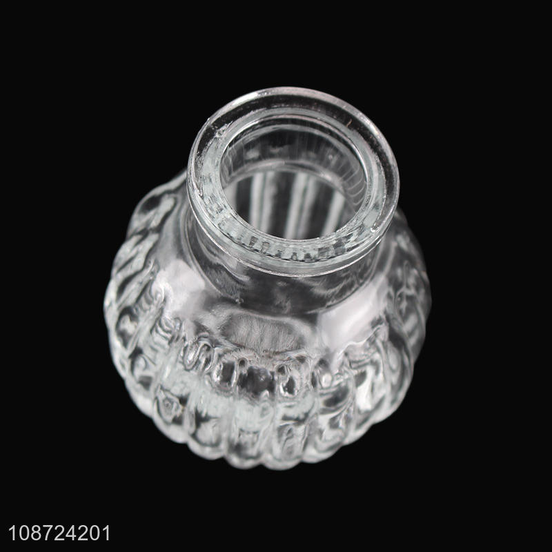 Good quality 50ml empty embossed glass wine bottle with airtight stopper