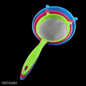 Top selling kitchen plastic strainer colander mesh with handle wholesale