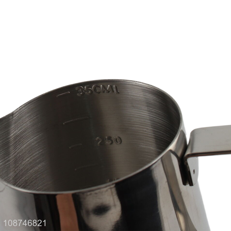 Wholesale stainless steel coffee milk frothing pitcher steamer cup with scale