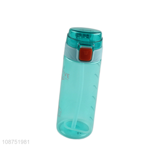 Custom logo 600ml plastic water bottle with silicone straw and handle