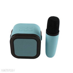 Wholesale wireless karaoke speaker and microphone set for kids adults