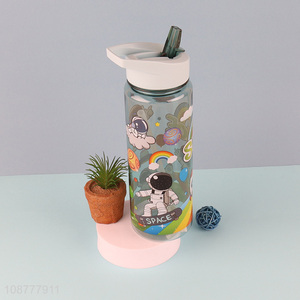 Good price 700ml water bottle with flip straw for kids
