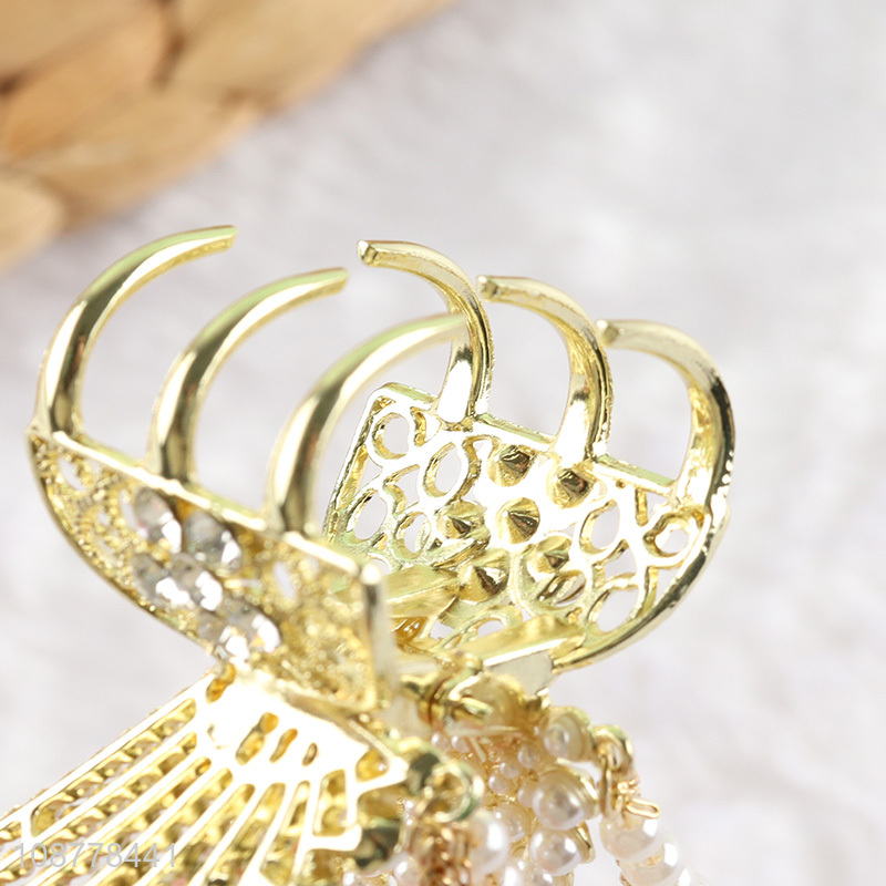 New product angle wings hair claw clip with tassel
