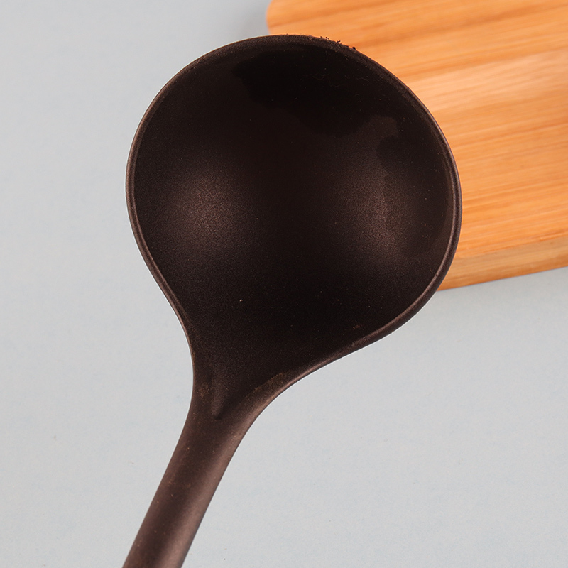 Top quality long handle kitchen utensils soup ladle