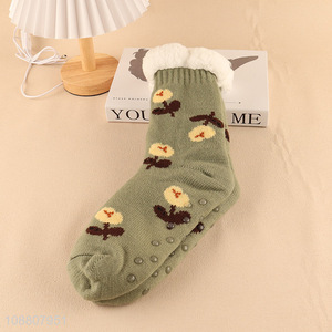 Hot selling women's jacquard fleece lining slipper socks