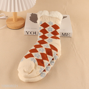 New arrival non-slip slipper socks with grippers for women