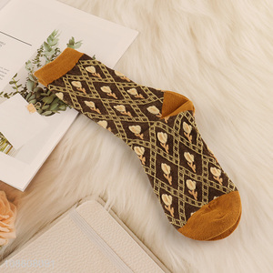 Wholesale vintage floral jacquard cotton crew socks for women