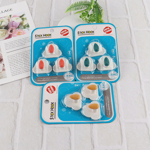 Popular product 3pcs plastic utility sticky hooks for hanging towels