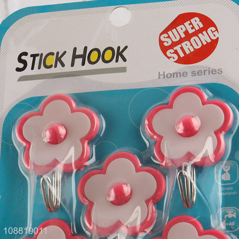 China supplier 5pcs flower shaped utility sticky hooks for hanging