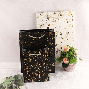 China imports custom paper tote <em>bag</em> for <em>gift</em> packing