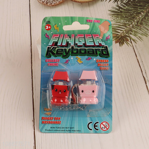 Wholesale finger keyboard finger figet toy stress relief toy