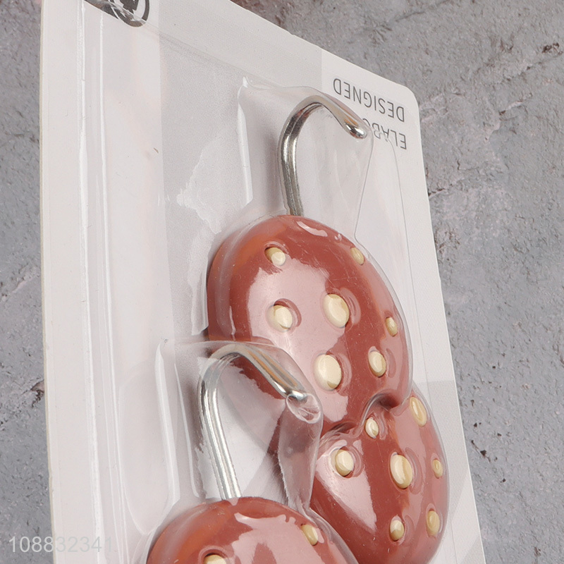 Wholesale 2pcs cookies shaped stick on wall hooks for kitchen