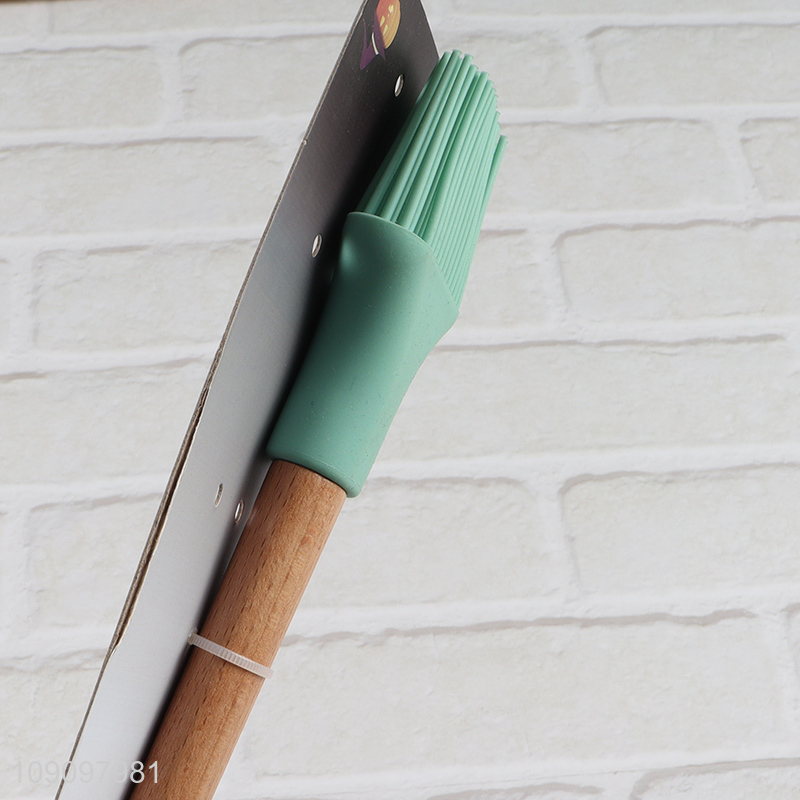 Hot selling kitchen gadget oil brush barbecue brush wholesale