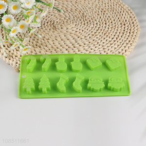 China wholesale silicone red baking tool <em>chocolate</em> <em>mould</em> candy <em>mould</em>