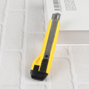 Factory Price Utility Knife Paper Knife Retractable Box Cutter for Carton