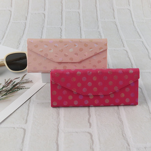 Yiwu market triangle glasses box glasses case sunglasses case for sale