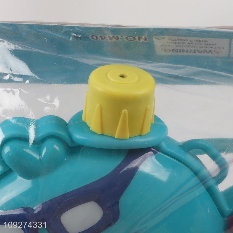 Yiwu market cartoon kids backpack water gun toy shooting games