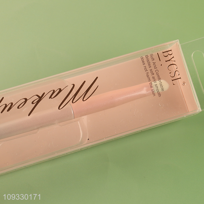 Top selling makeup tool lip brush
