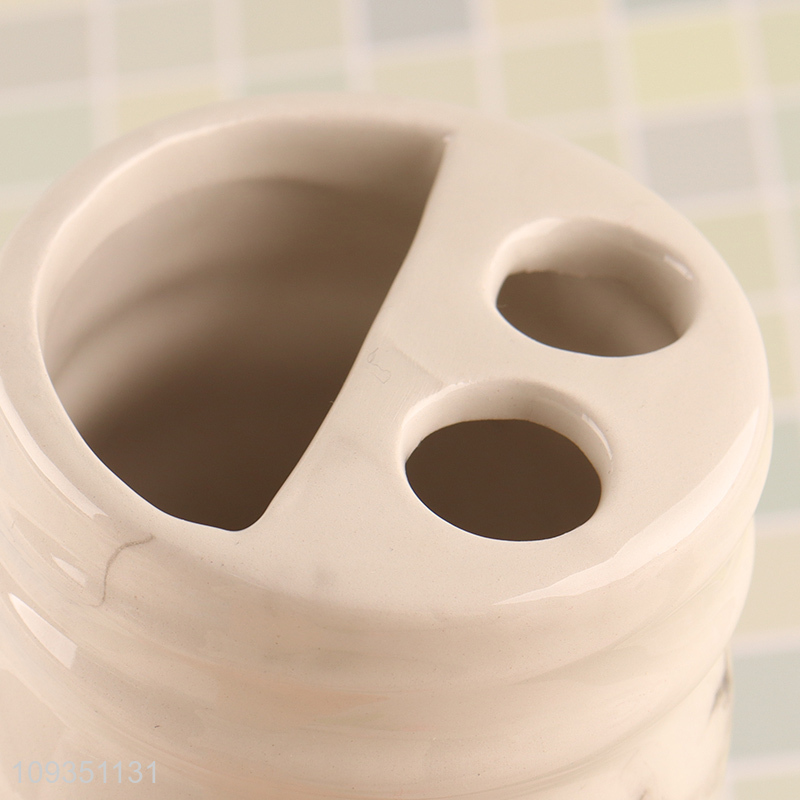 Hot selling bathroom accessories toothbrush holder