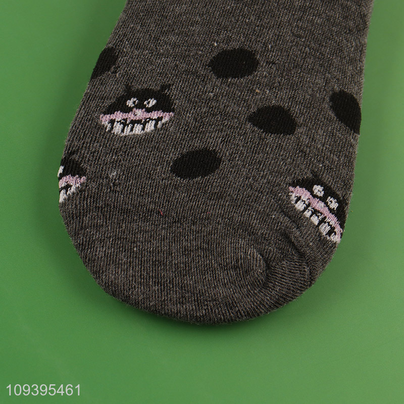 Good selling lightweight polyester cartoon print liner socks