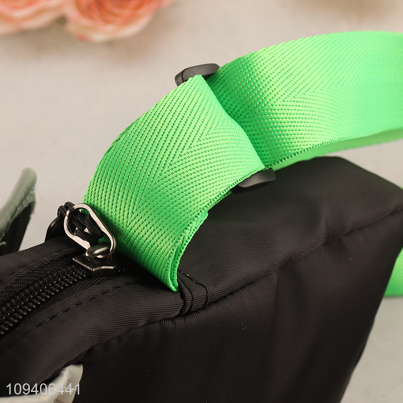 Low price slim portable sport crossbody bag
