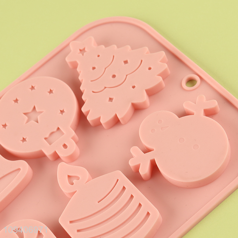 Factory price non-stick Christmas silicone cake mold