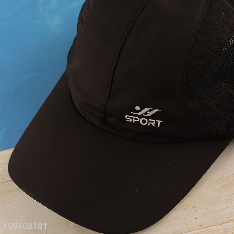 Good quality black sports baseball cap trucker hat