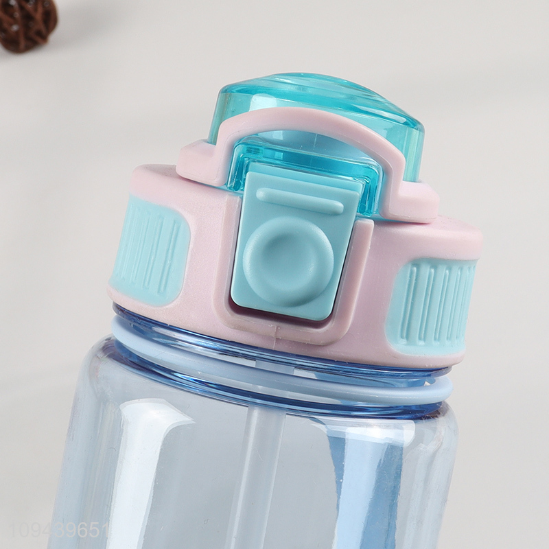 Hot selling plastic water bottle drinking bottle with straw