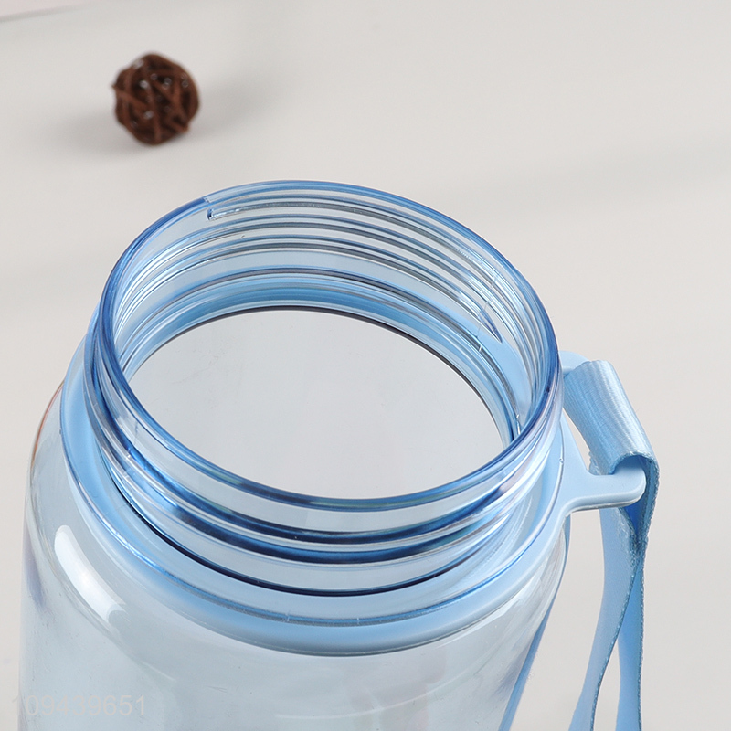 Hot selling plastic water bottle drinking bottle with straw