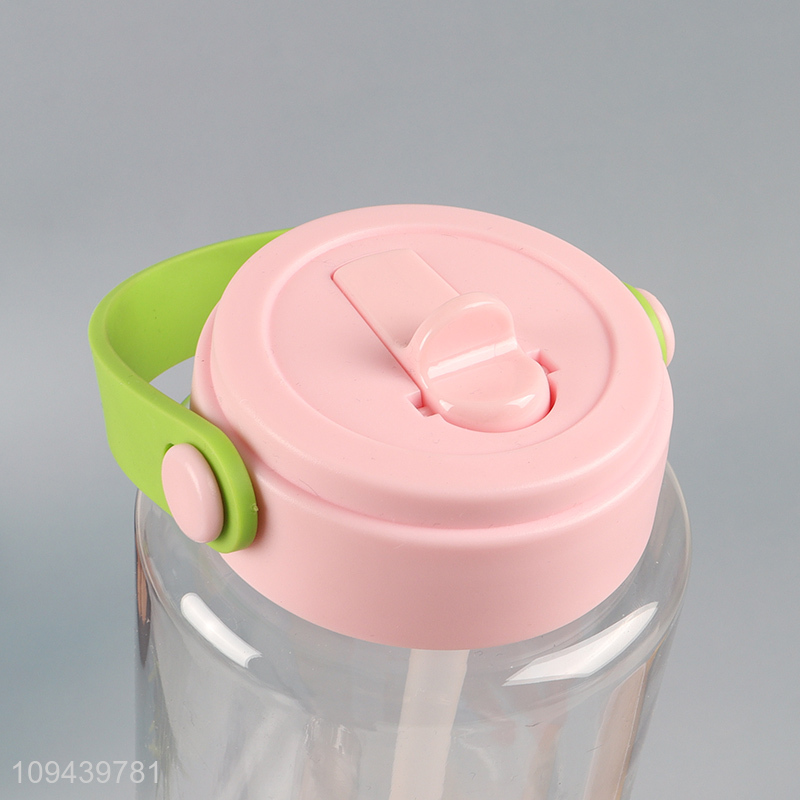 Latest products plastic water bottle with straw