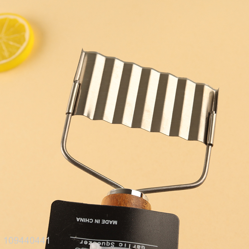 New arrival  stainless steel vegetable crinkle cutter
