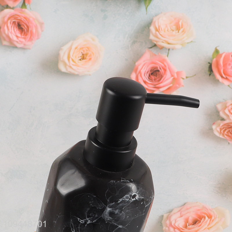 China wholesale bathroom accessories liquid soap dispenser