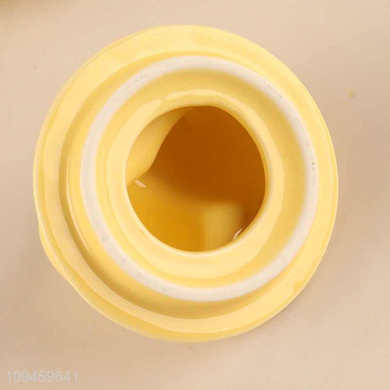 Top selling yellow cartoon ceramic water cup wholesale