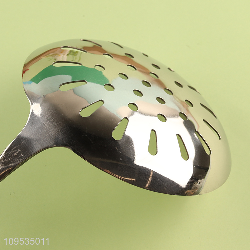 China wholesale kitchen utensil slotted ladle with long handle