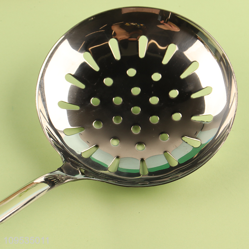 China wholesale kitchen utensil slotted ladle with long handle
