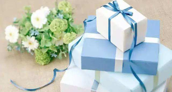 How To Choose Your Gift Box